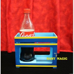 Zig Zag Coke Bottle by Kant Magic